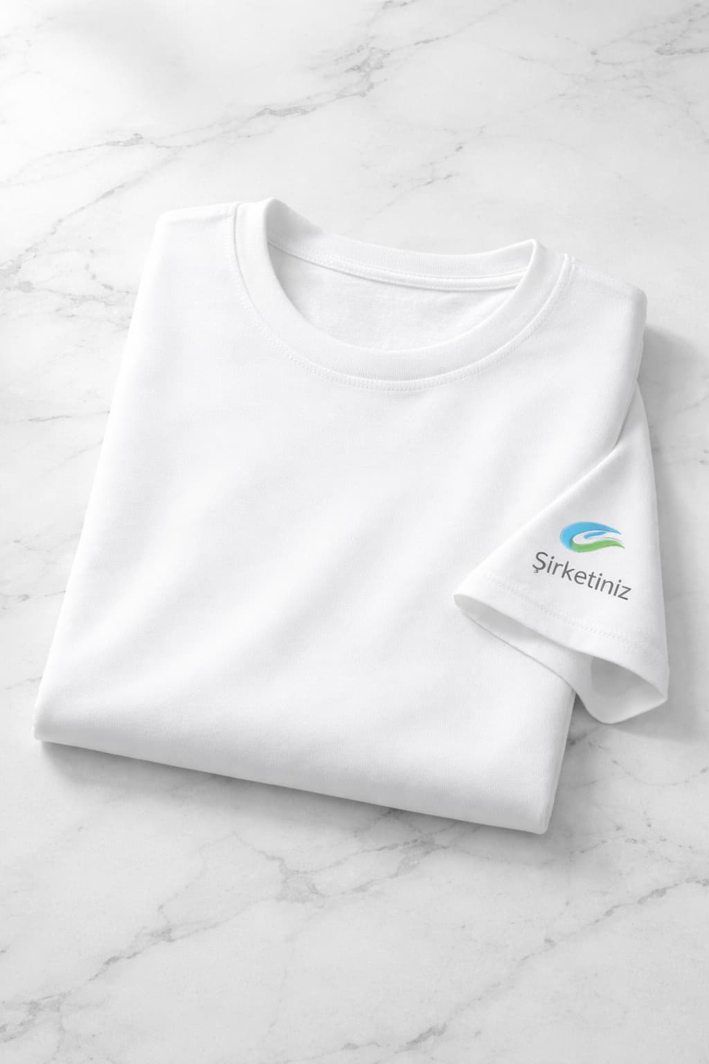 Konfor ve Tarzın Buluşması: 1. Kalite Sıfır Yaka Tişörtlerle Günlük Şıklık